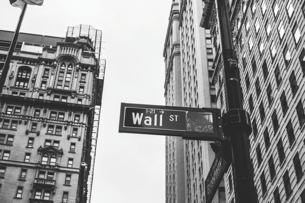 Straßenchild  Wallstreet an Hausfasade